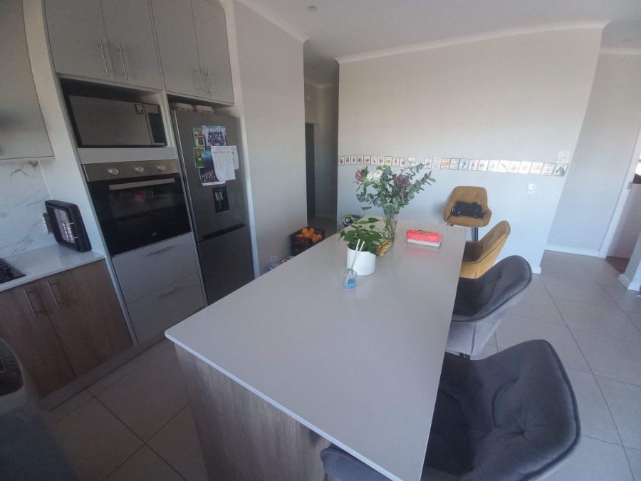 3 Bedroom Property for Sale in Sandown Western Cape